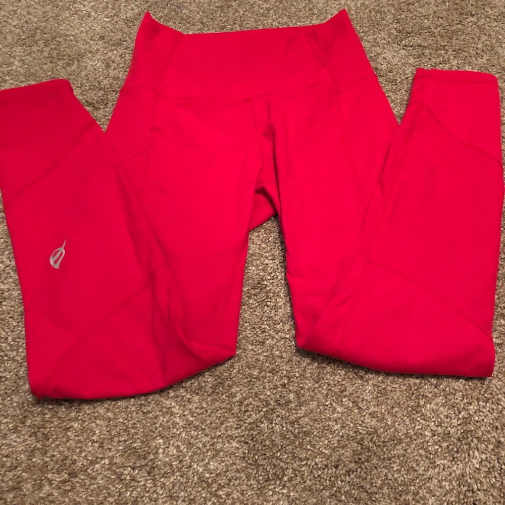 P’Tula leggings.
